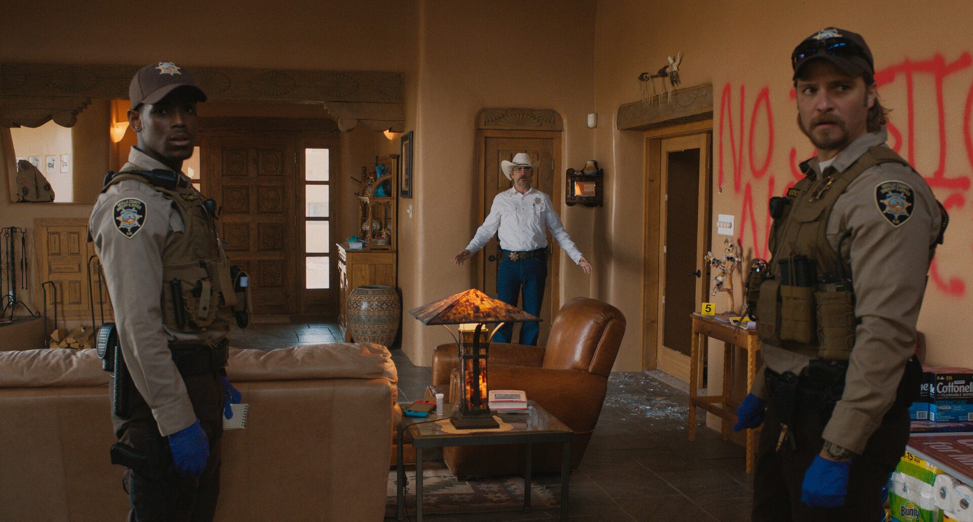 "Eddington" Review | Ari Aster's Provocative Satire Exposes America's Pandemic-Era Divide Eddington